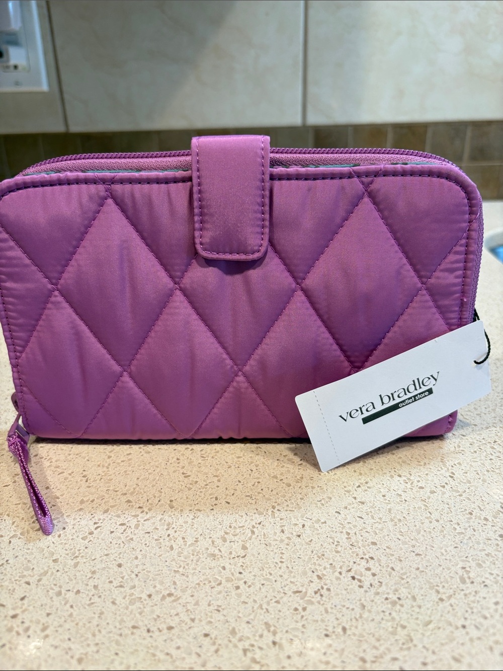 Vera Bradley NWT Quilted Fuchsia Zip-Around Wallet MSRP $89